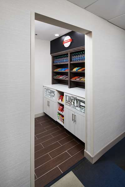 Restaurant - Hampton Inn & Suites Chapel Hill - I-40, Exit 273