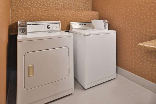  - Hampton Inn Garner - I-40, Exit 312