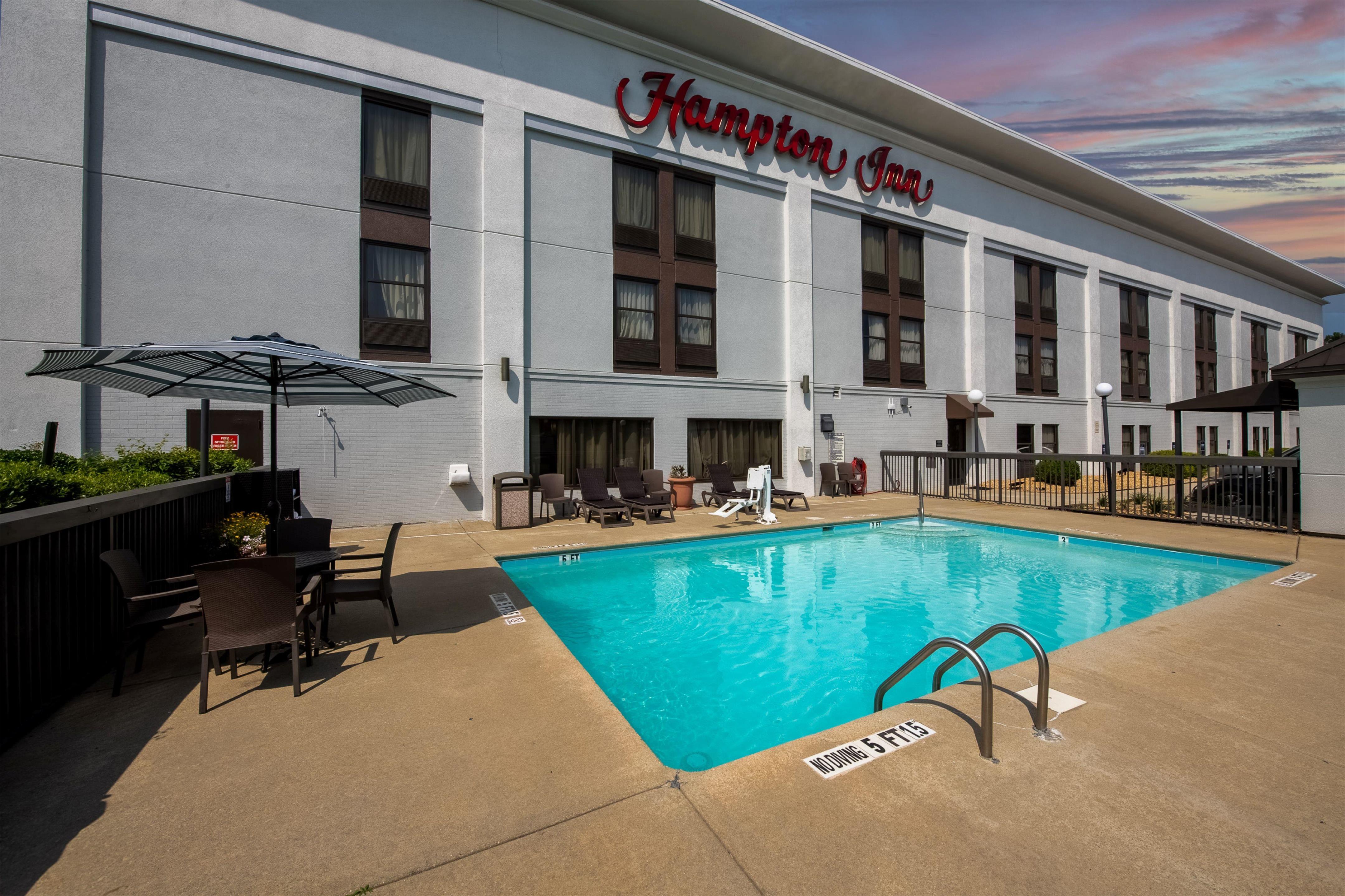 Pool | Hampton Inn Raleigh/Clayton I-40