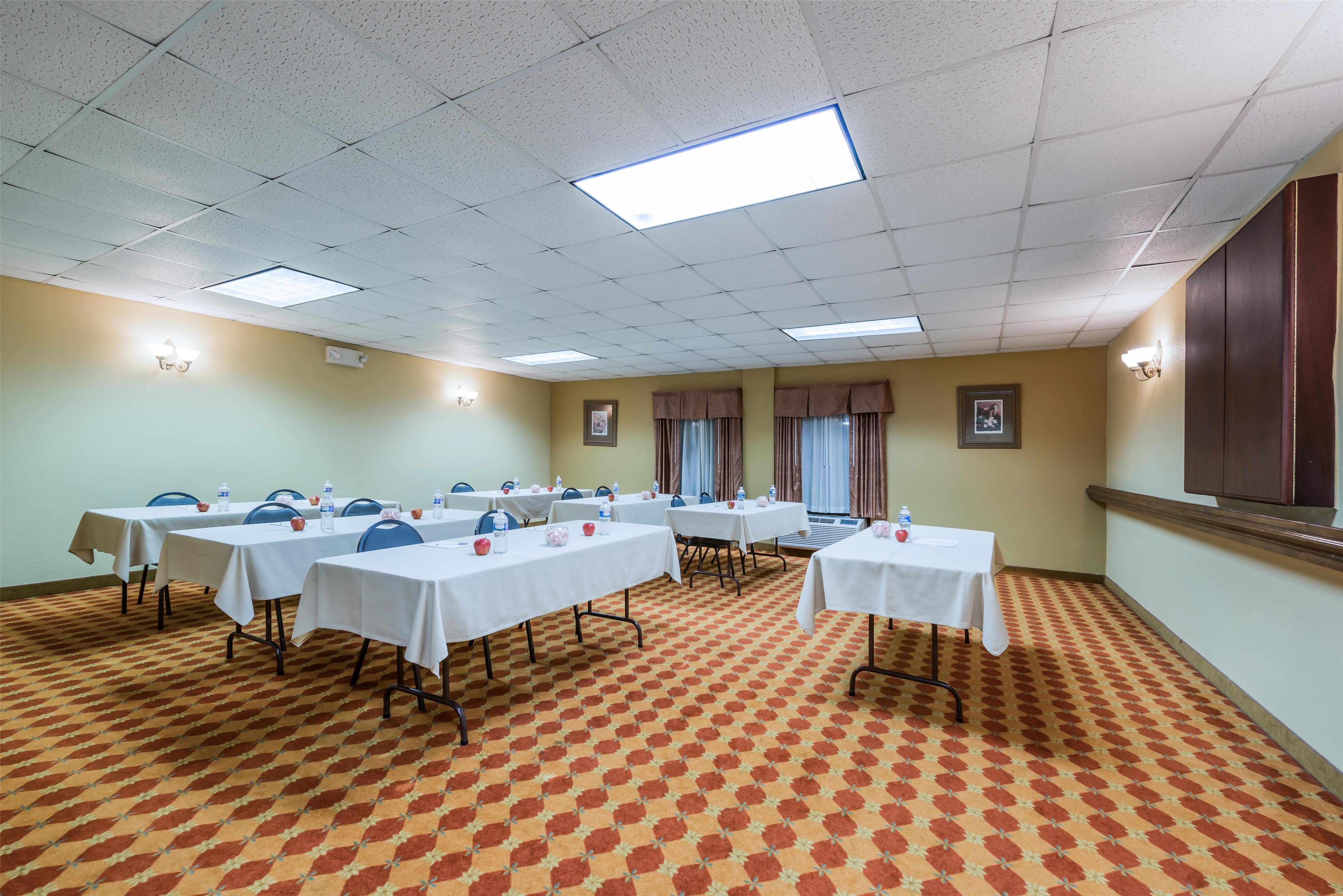 Meeting Room | Hampton Inn Raleigh/Clayton I-40