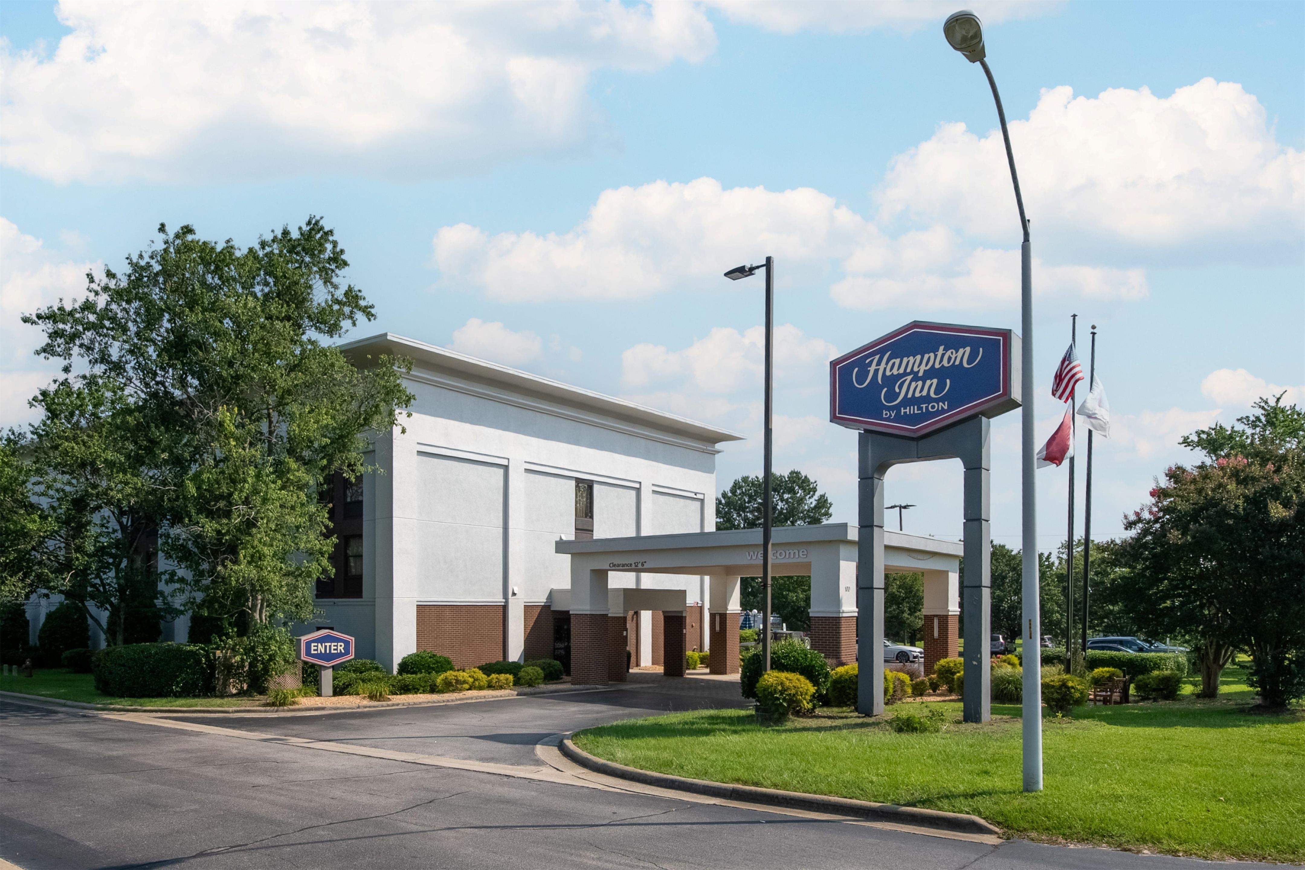 Exterior | Hampton Inn Raleigh/Clayton I-40