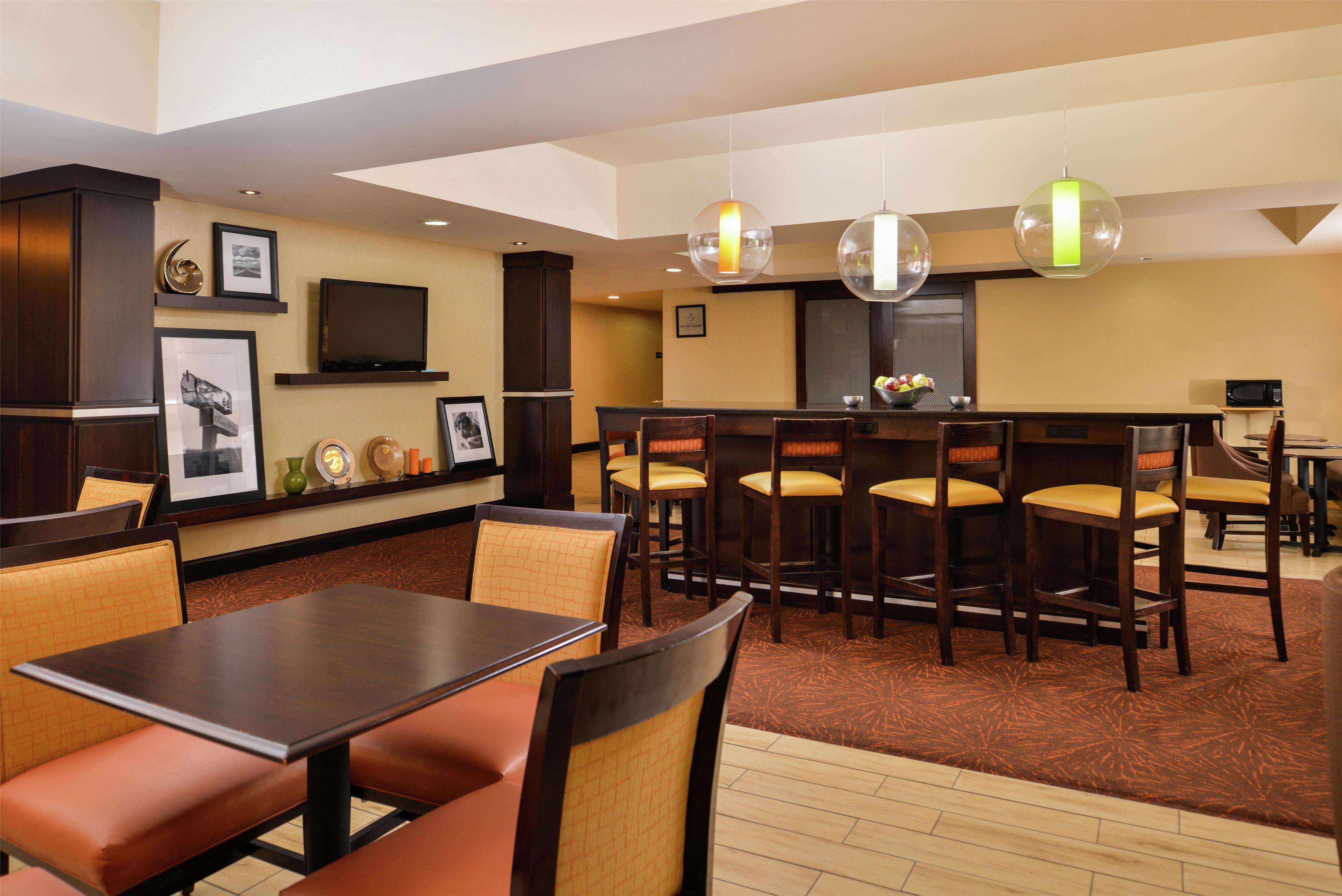 Lobby | Hampton Inn Raleigh/Clayton I-40