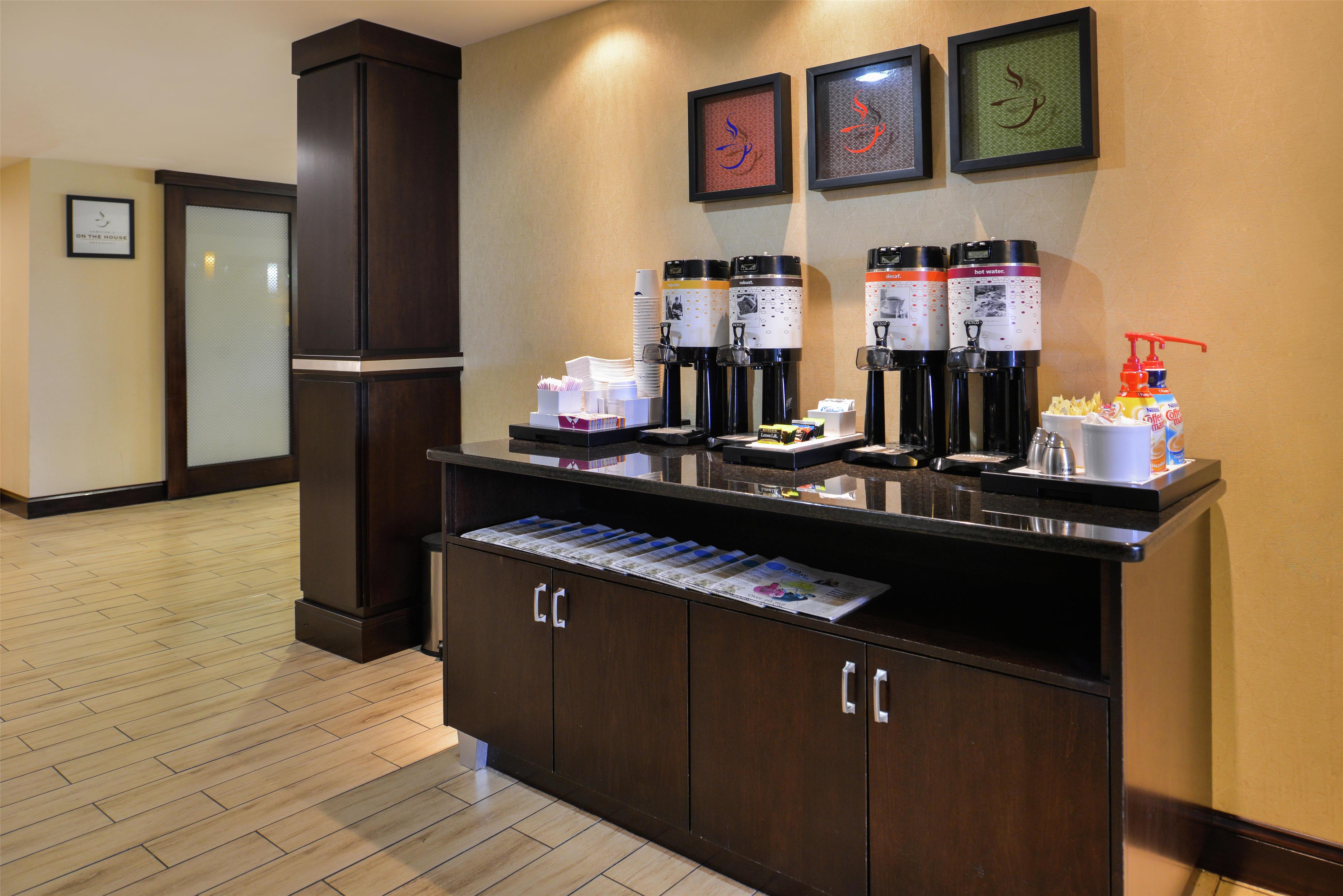 Restaurant | Hampton Inn Raleigh/Clayton I-40