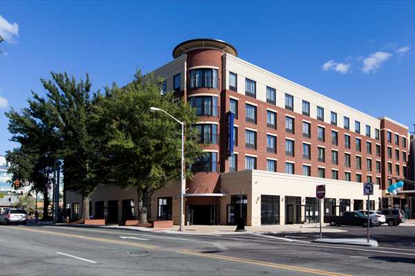 Exterior view - Hampton Inn & Suites Carrboro