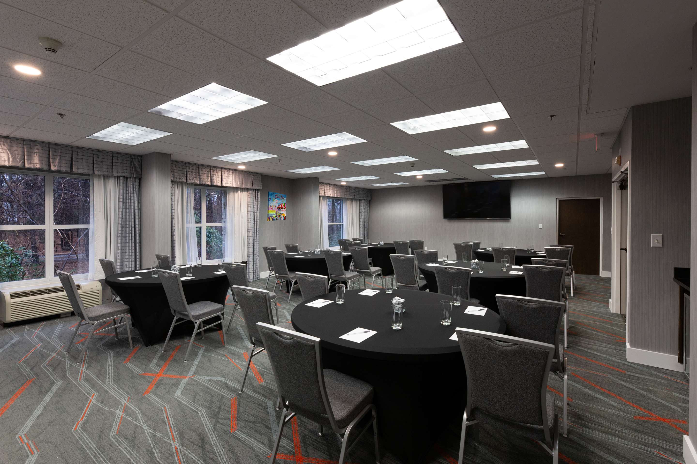 Meeting Room | Hampton Inn & Suites Raleigh/Cary I-40 (PNC Arena)
