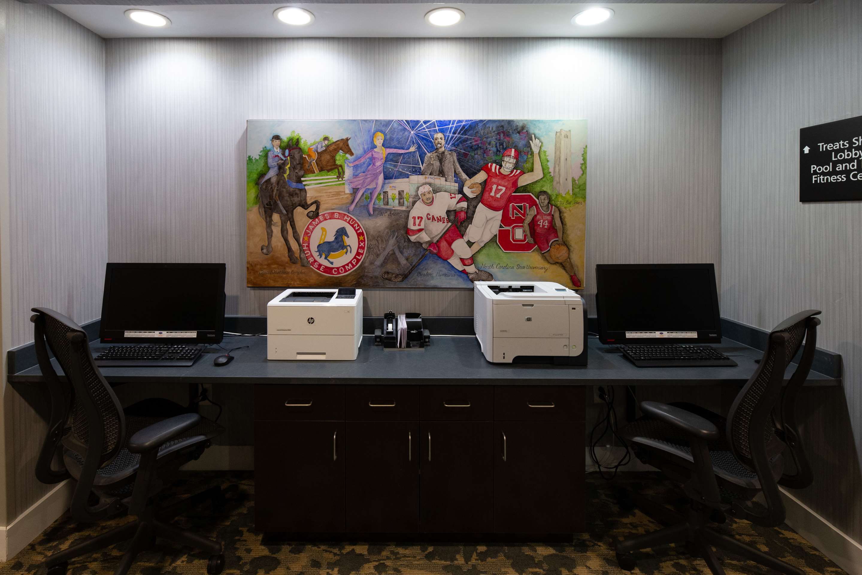 Business Center | Hampton Inn & Suites Raleigh/Cary I-40 (PNC Arena)