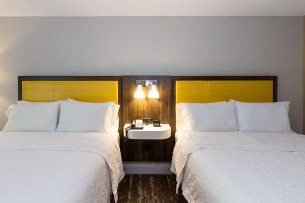  - Hampton Inn & Suites Arena Raleigh - I-40, Exit 290