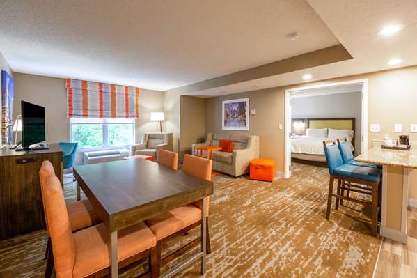  - Hampton Inn & Suites Arena Raleigh - I-40, Exit 290