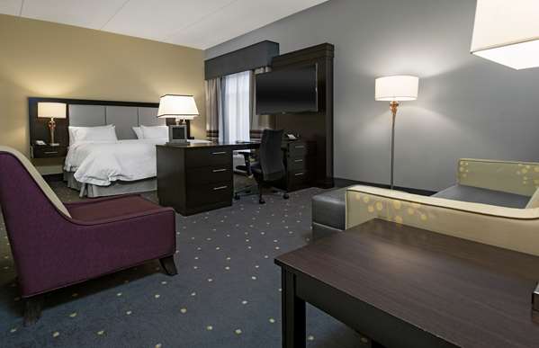  - Hampton Inn & Suites Downtown Raleigh