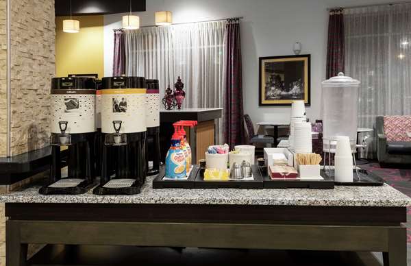 Amenities - Hampton Inn & Suites Downtown Raleigh