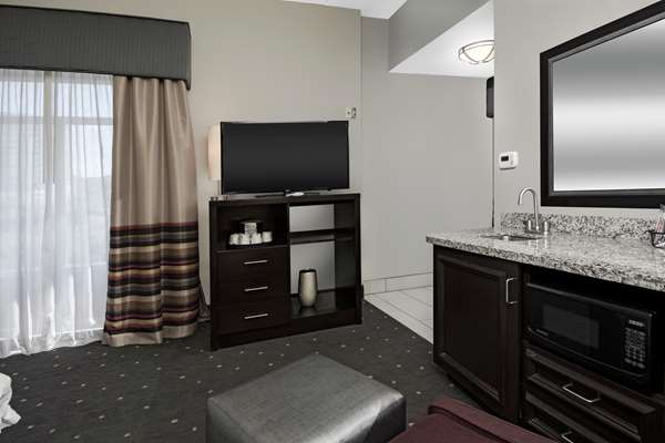  - Hampton Inn & Suites Downtown Raleigh
