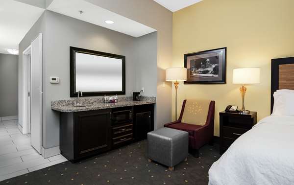  - Hampton Inn & Suites Downtown Raleigh