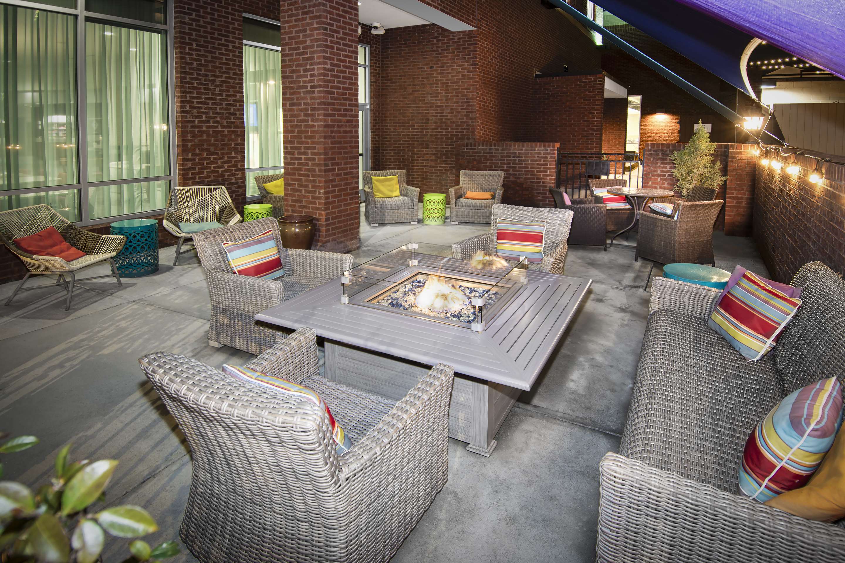 Exterior | Hampton Inn & Suites Raleigh Downtown