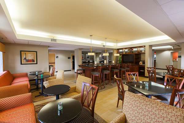 Restaurant - Hampton Inn US 70 & 110 Garner