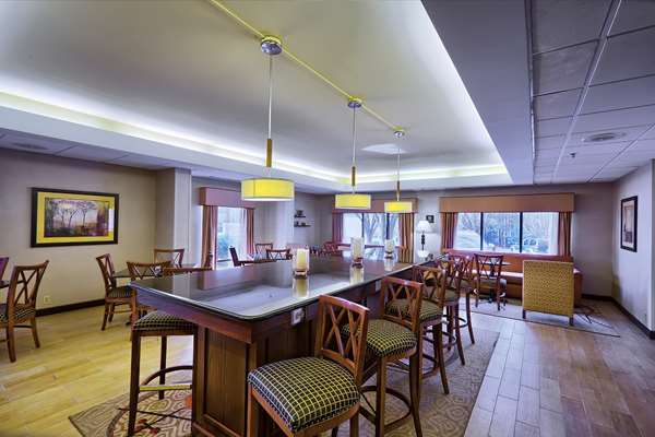Restaurant - Hampton Inn US 70 & 110 Garner