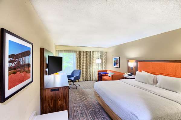  - Hampton Inn US 70 & 110 Garner