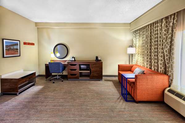 - Hampton Inn US 70 & 110 Garner