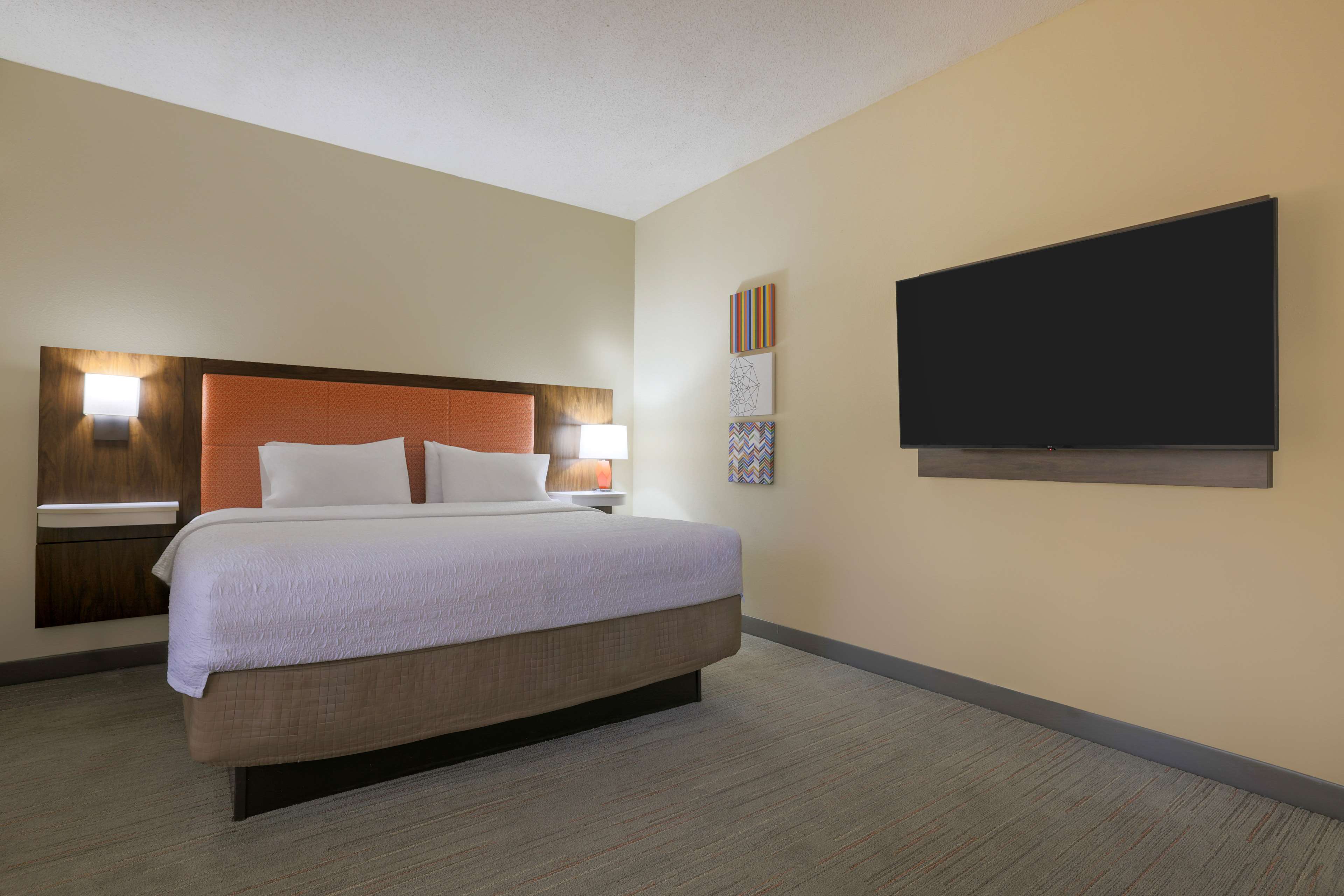 HAMPTON INN RALEIGH GARNER Room Type - 1 KING 1BDRM SUITE NONSMOK