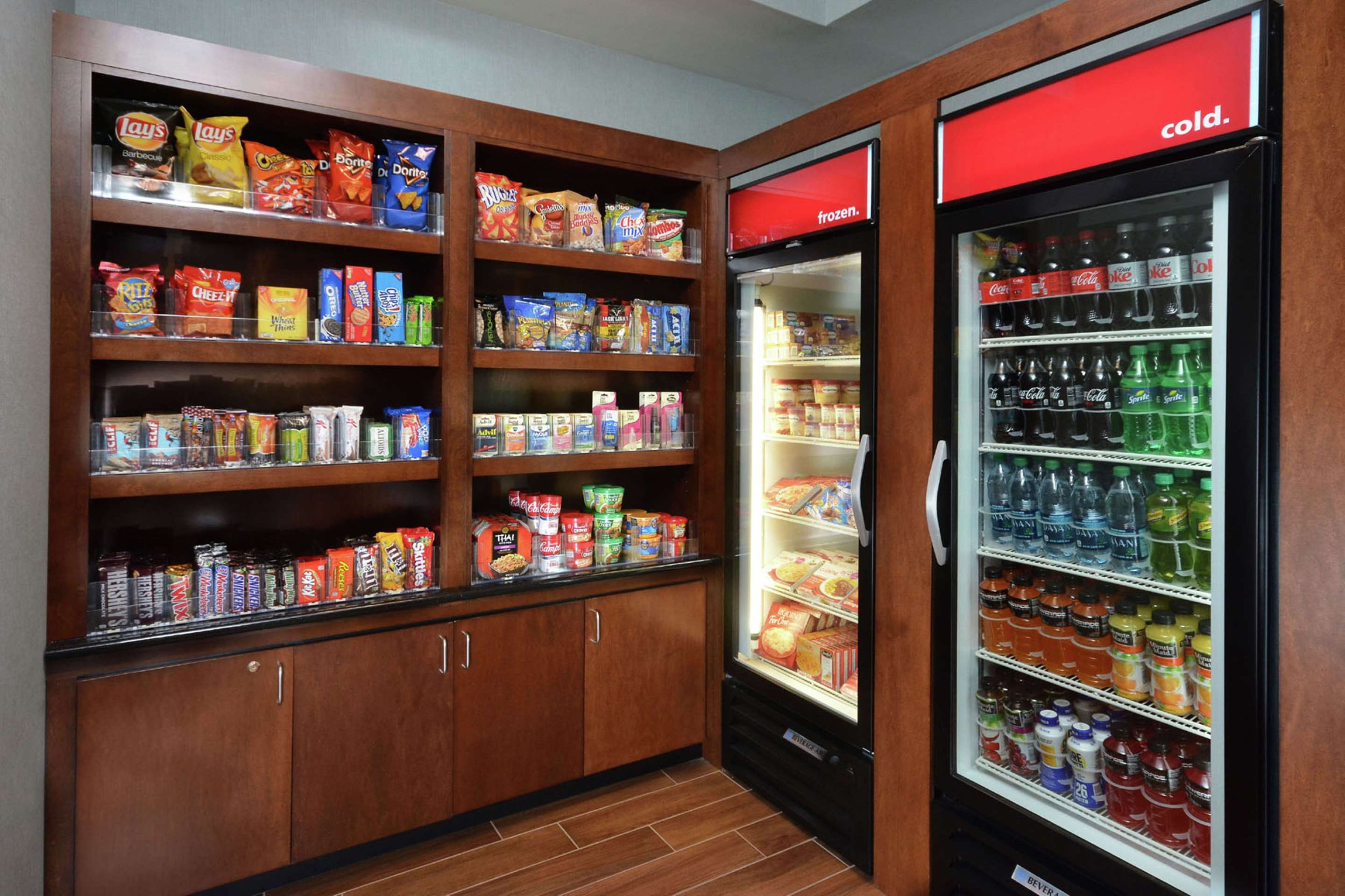 Restaurant | Hampton Inn Raleigh-Durham Airport