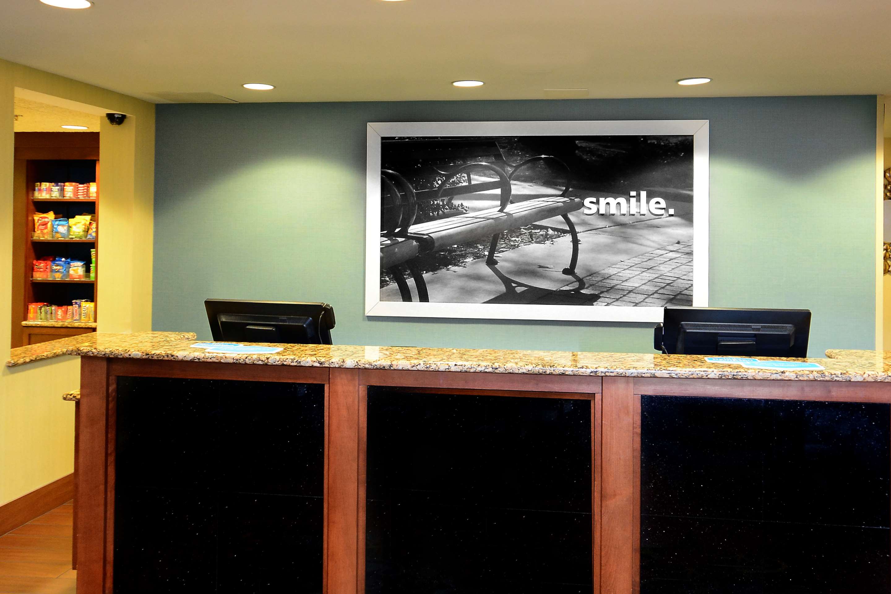 Reception | Hampton Inn Raleigh / Town Of Wake Forest