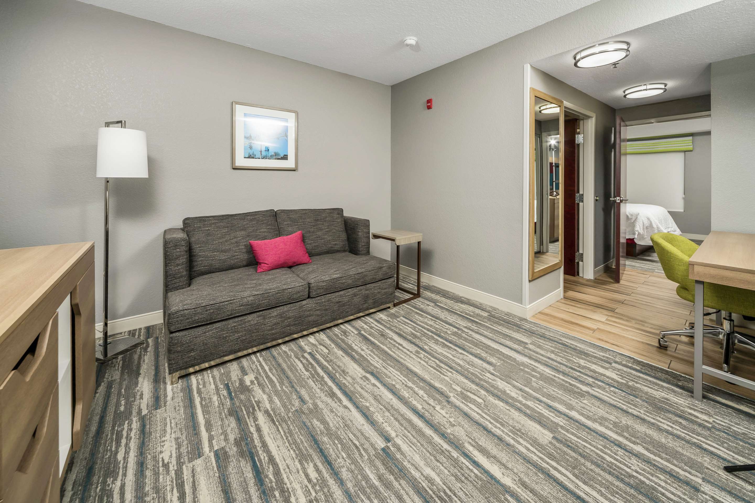 Guest room