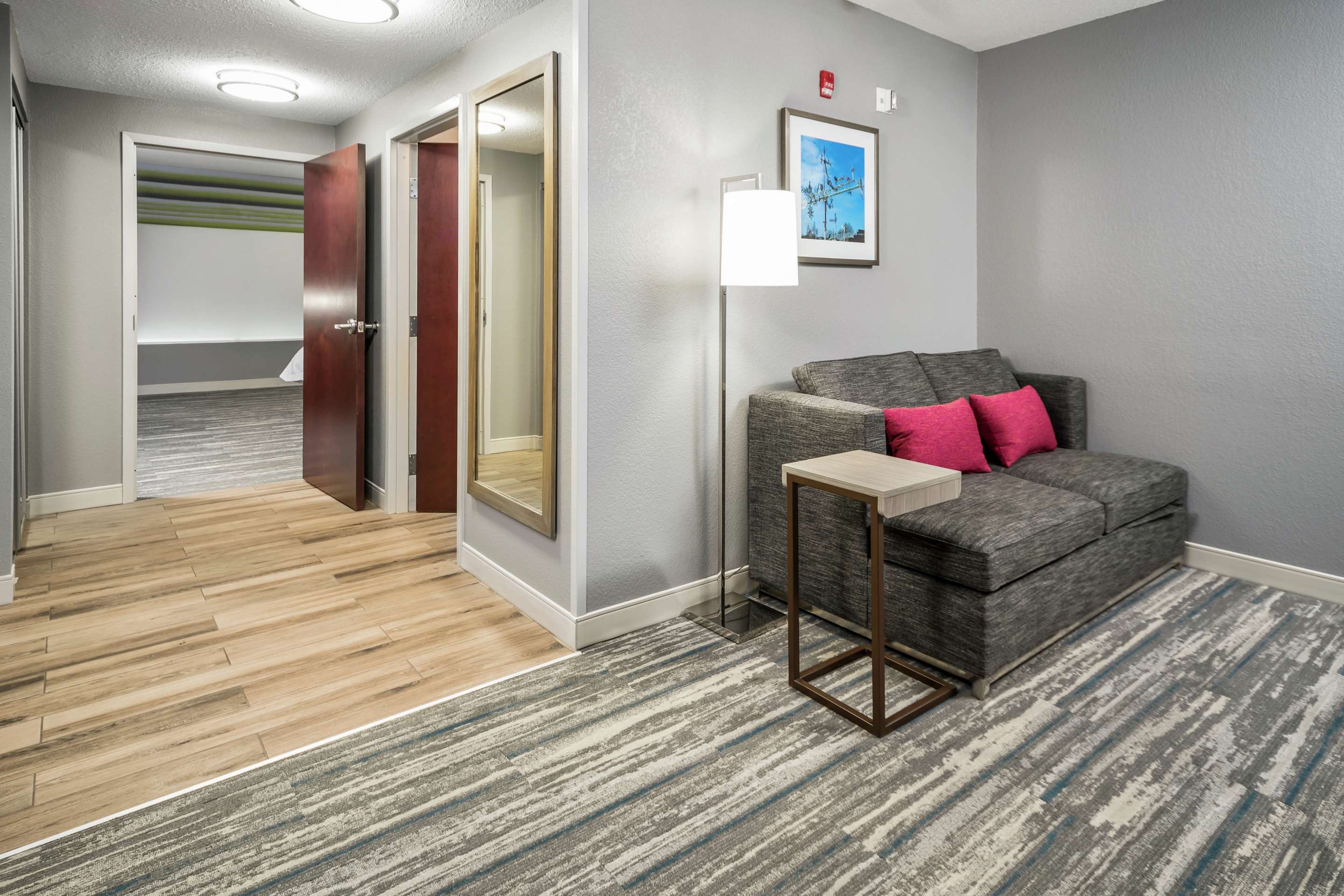 Guest room