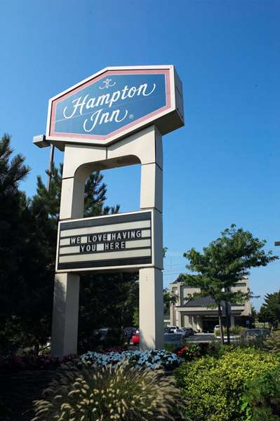 Exterior view - Hampton Inn Ridgefield Park - I-95, Exit 68