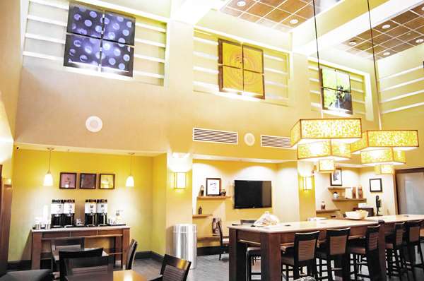  - Hampton Inn Glenside Richmond - I-64, Exits 183 & 183C