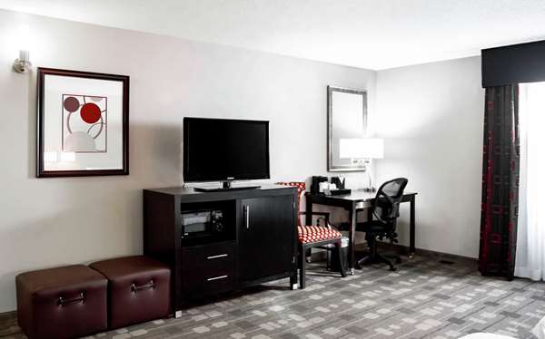  - Hampton Inn Glenside Richmond - I-64, Exits 183 & 183C