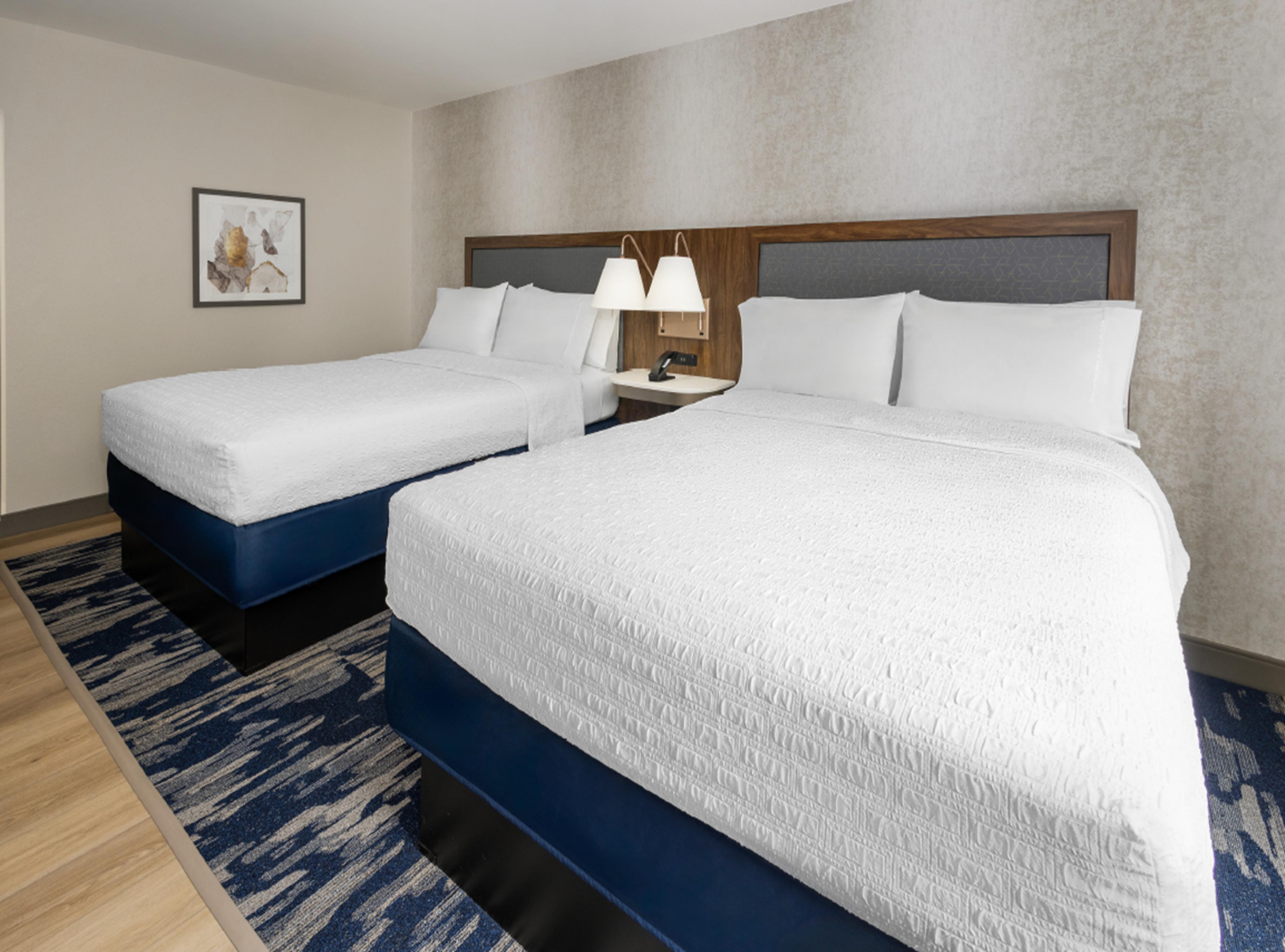 Hampton Inn and Suites Richmond/Glenside Room Type - 2 QUEEN BEDS NONSMOKING