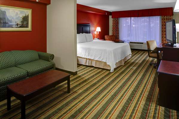  - Hampton Inn Richmond Turnpike