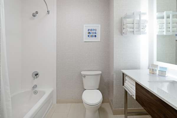  - Hampton Inn Richmond Turnpike