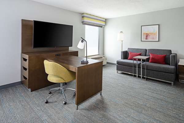  - Hampton Inn Richmond Turnpike