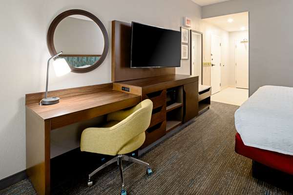  - Hampton Inn Midlothian