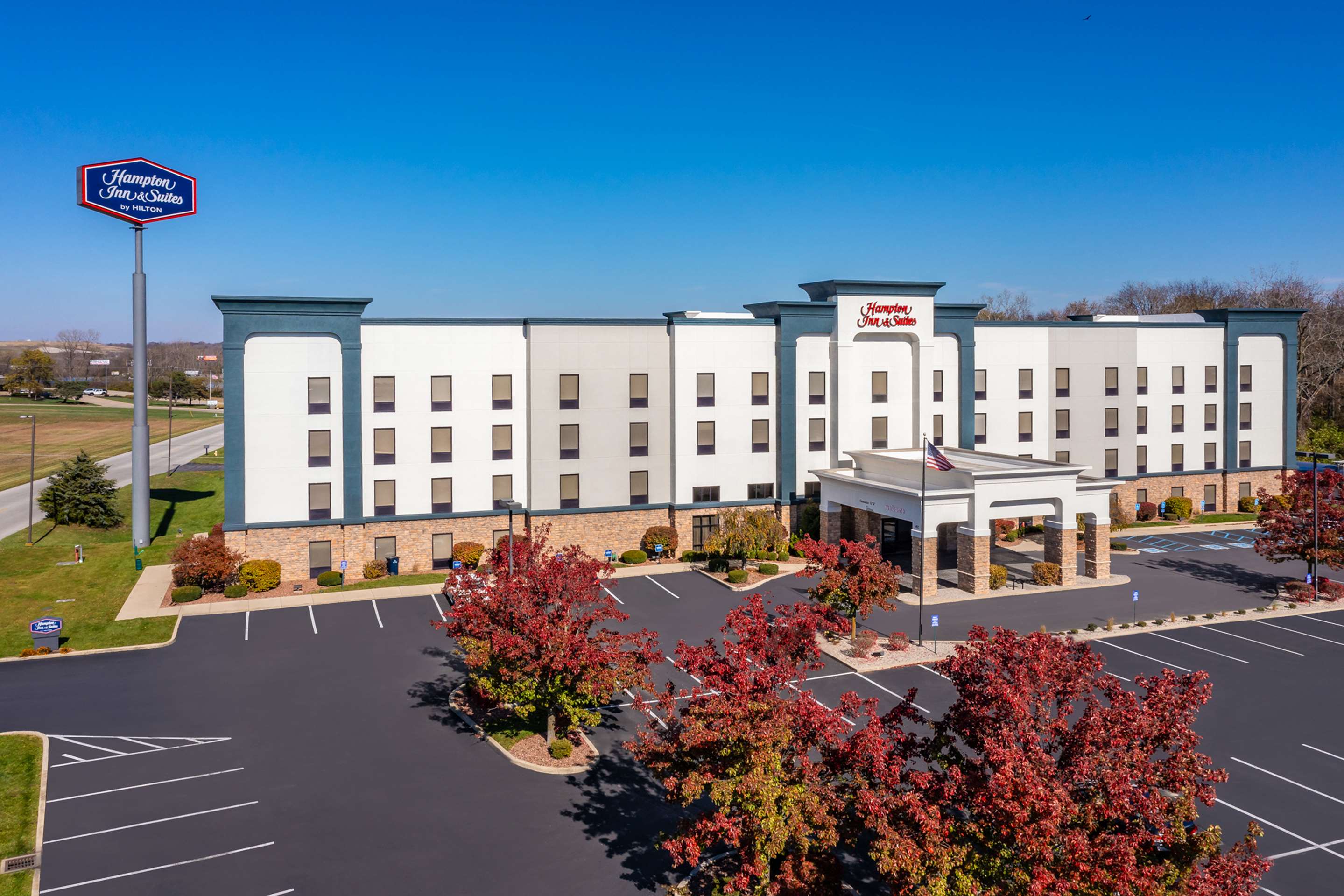 Exterior | Hampton Inn & Suites Richmond, IN