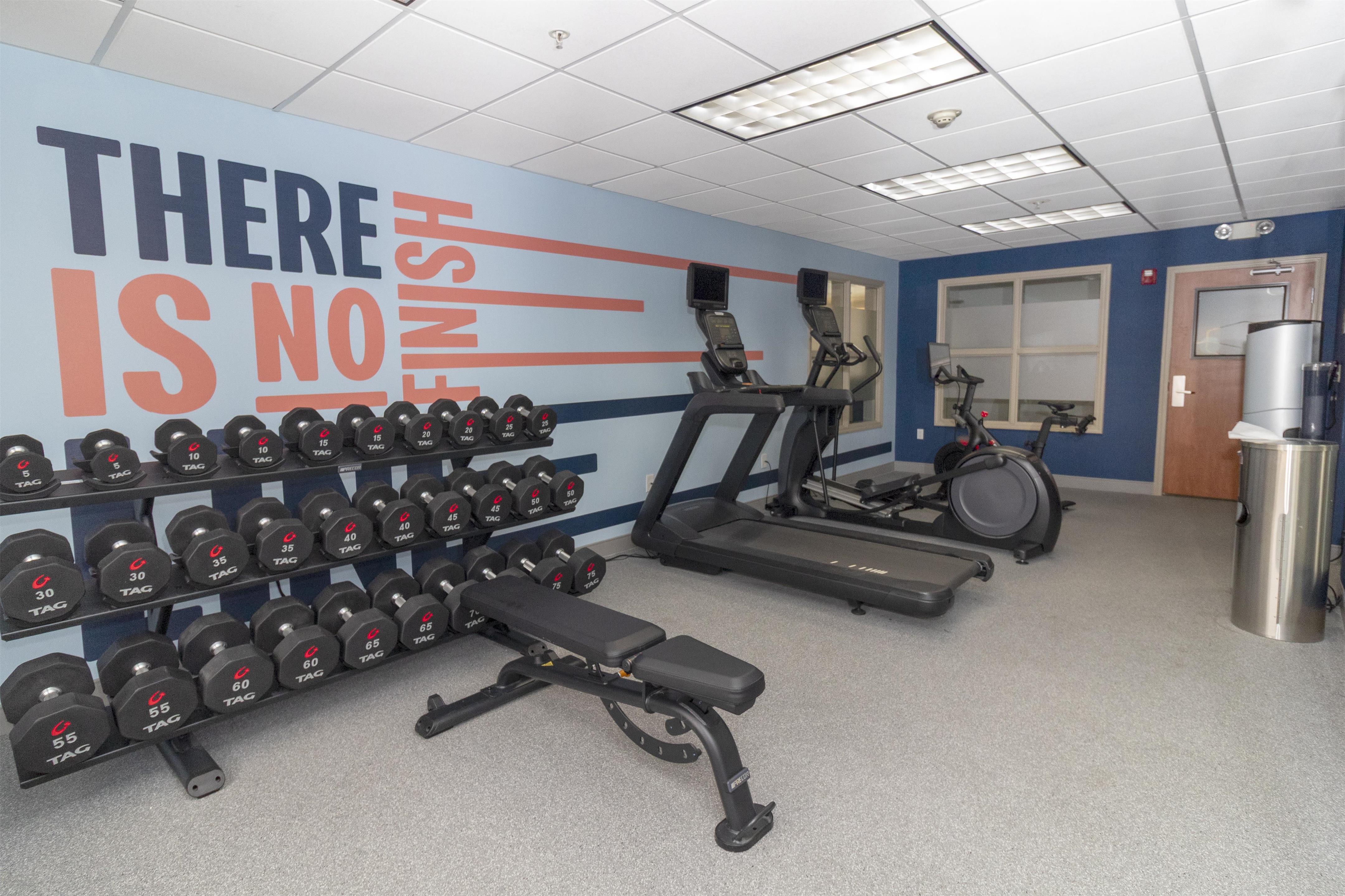 Health club fitness center gym | Hampton Inn Rock Springs