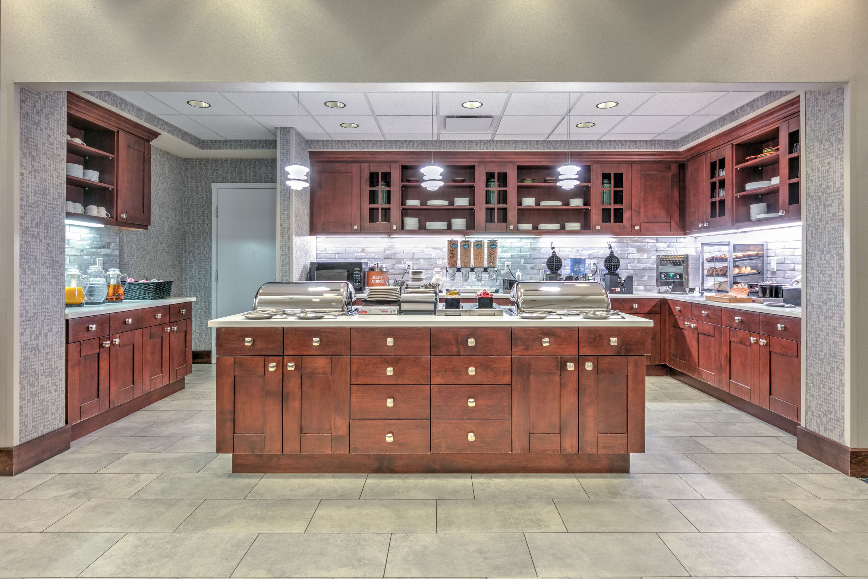 Breakfast Area | Homewood Suites by Hilton Rock Springs