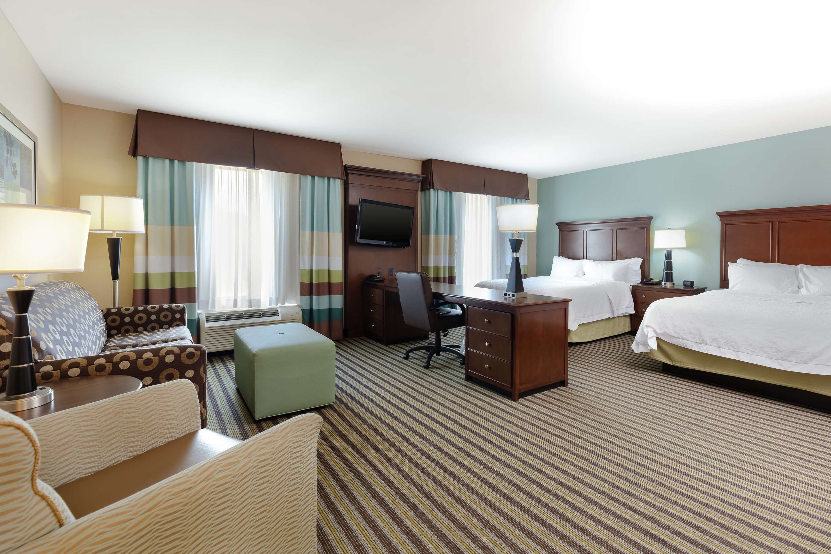 Guest room