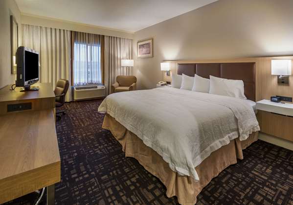  - Hampton Inn & Suites Reno - I-580, Exit 26