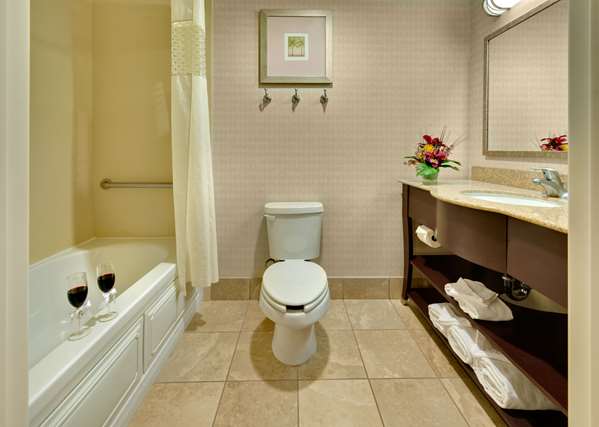  - Hampton Inn & Suites Reno - I-580, Exit 26