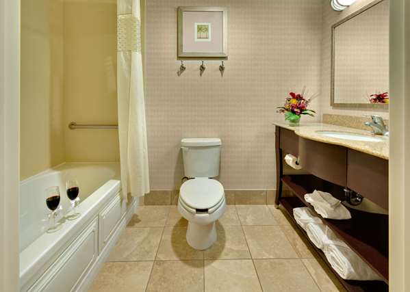  - Hampton Inn & Suites Reno - I-580, Exit 26