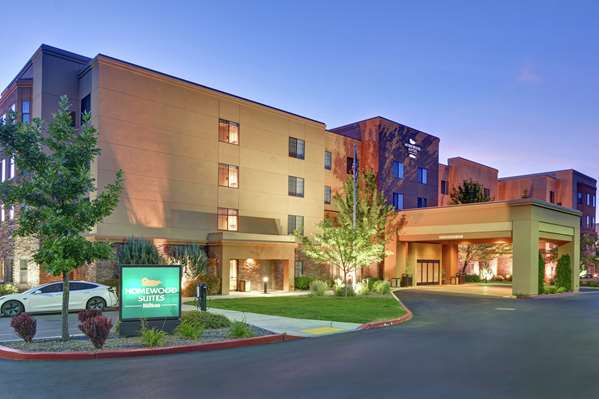 Homewood Suites by Hilton Reno 10