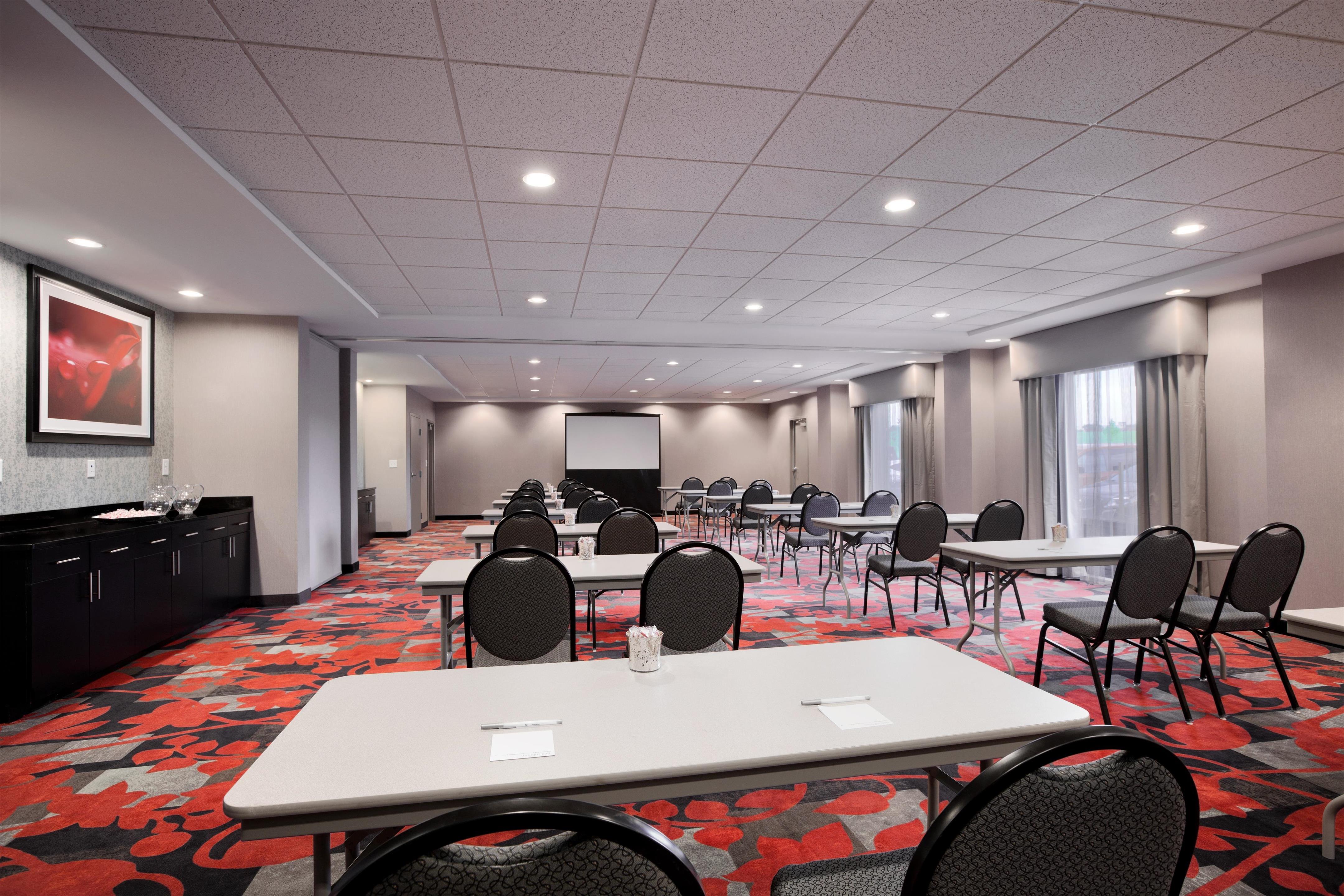 Meeting Room | Hampton Inn & Suites Roanoke Airport