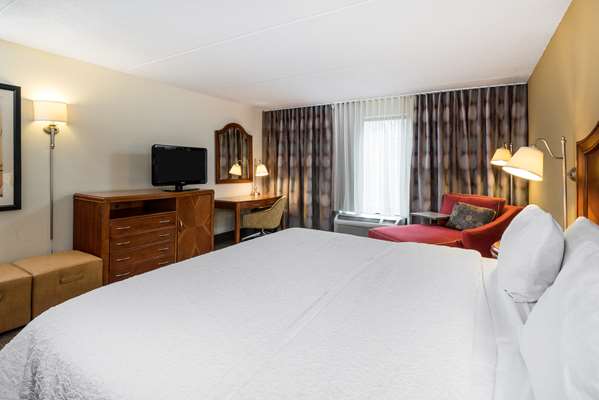  - Hampton Inn Roanoke - I-81, Exit 146