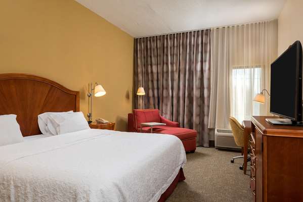  - Hampton Inn Roanoke - I-81, Exit 146
