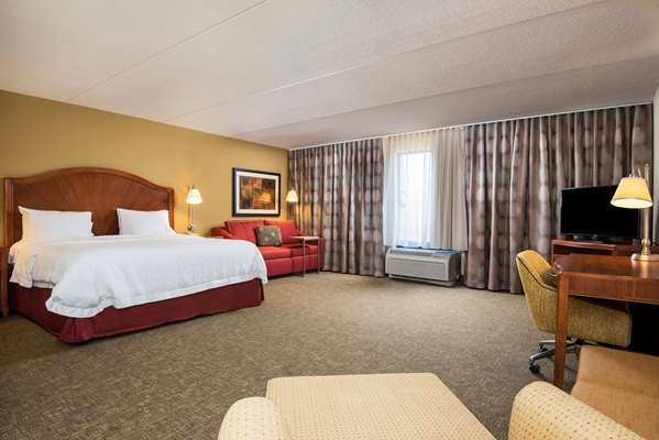  - Hampton Inn Roanoke - I-81, Exit 146