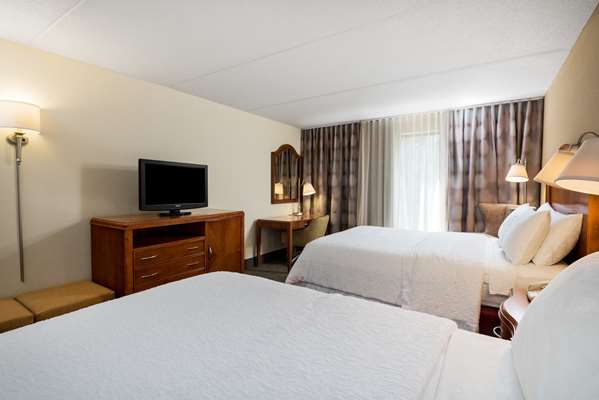  - Hampton Inn Roanoke - I-81, Exit 146