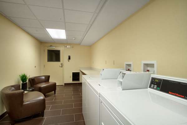  - Homewood Suites by Hilton Greece Rochester