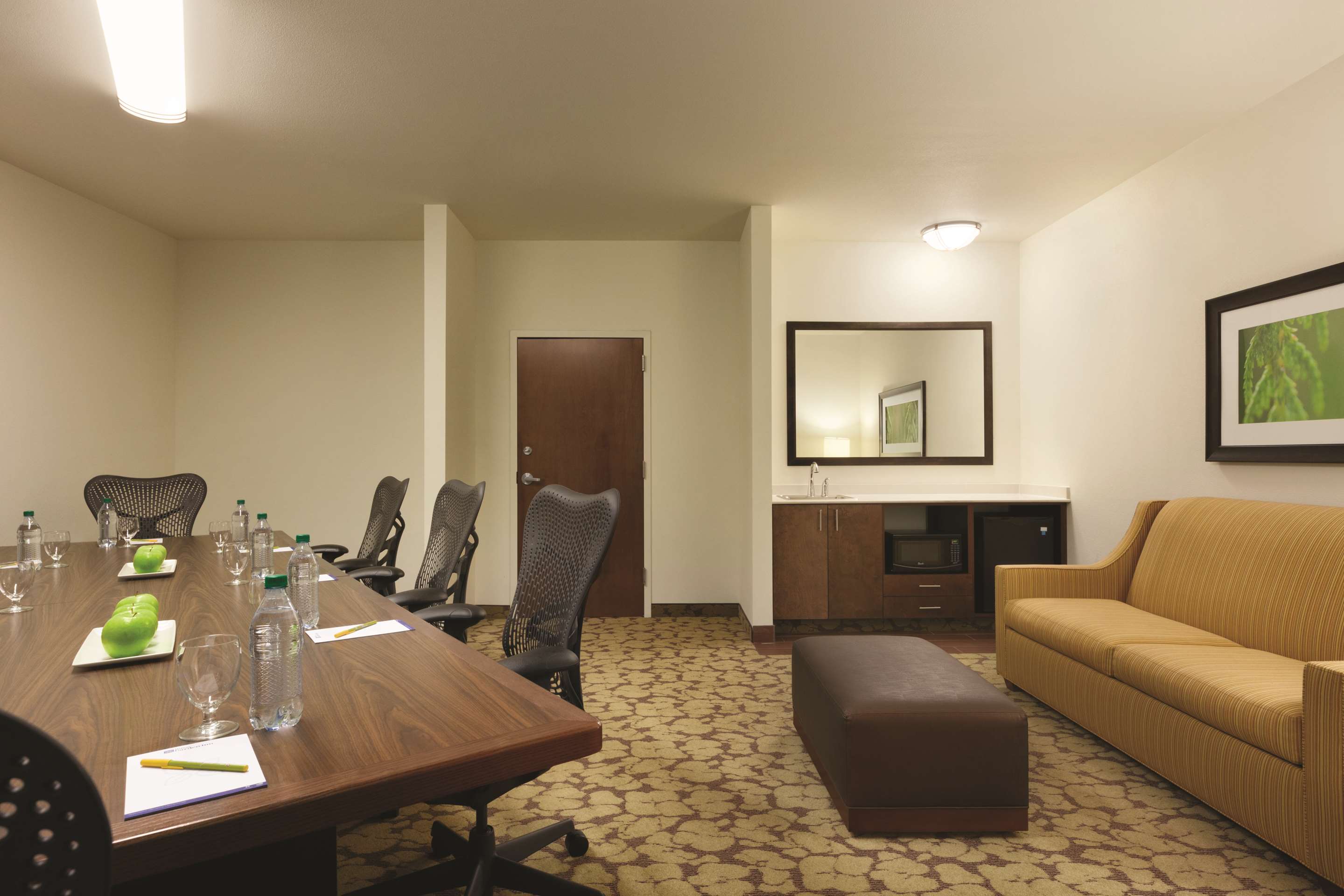 Meeting Room | Hilton Garden Inn Rochester Downtown, NY