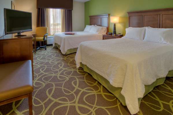  - Hampton Inn & Suites Rochester - I-390, Exit 14B